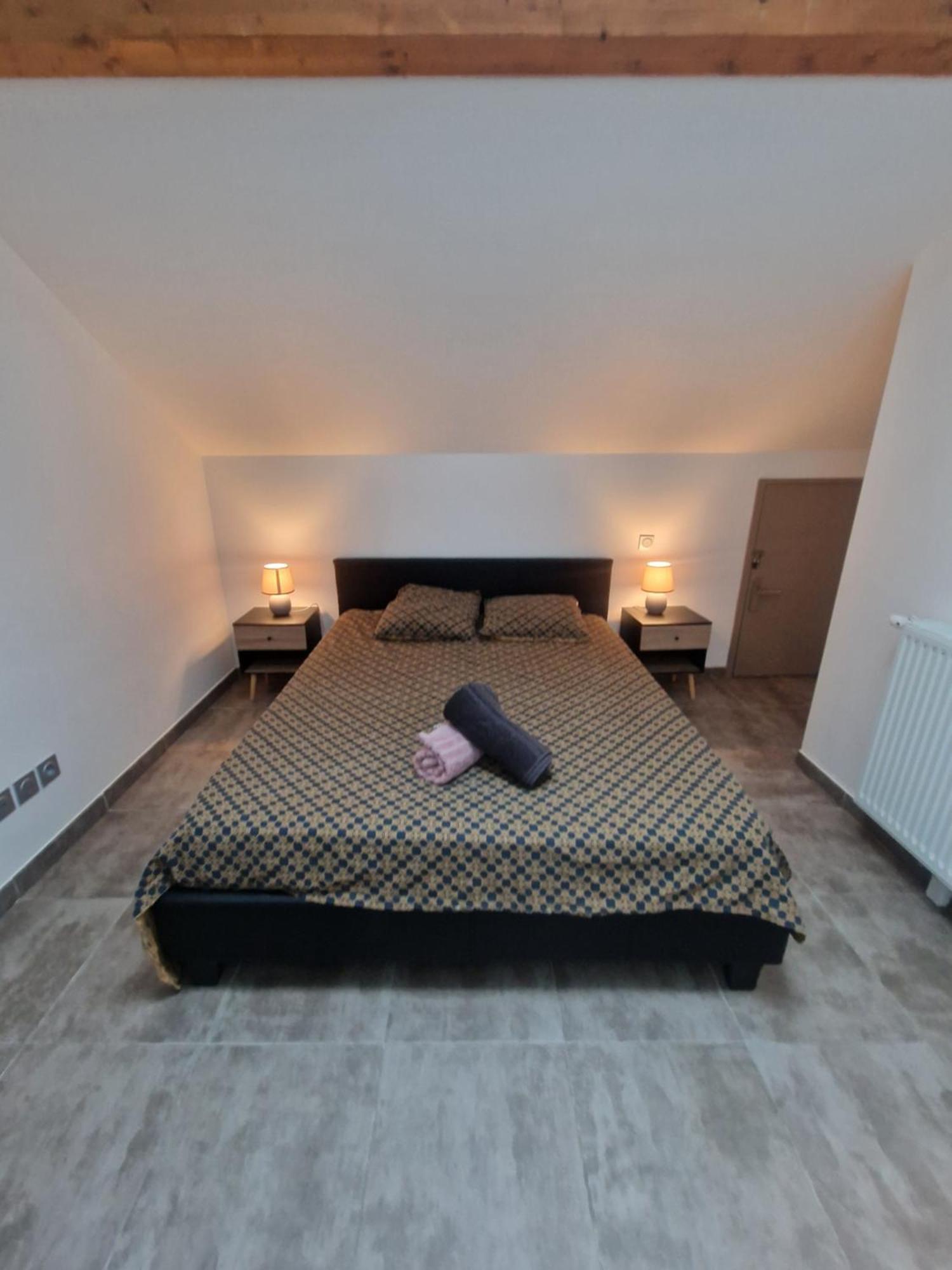 Superbe T2 Duplex Vue Sur Les Montagnes Apartman Chorges Kültér fotó